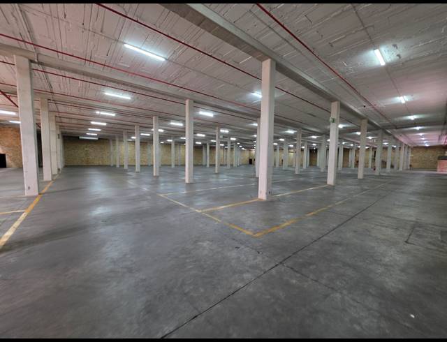 4,824M² WAREHOUSE TO LET IN KYA SANDS